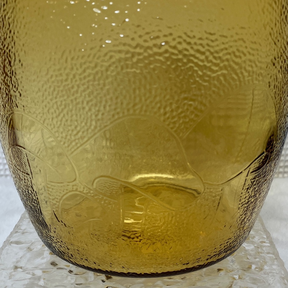 Bartlett Collins amber cookie jar - Picture 2 of 7